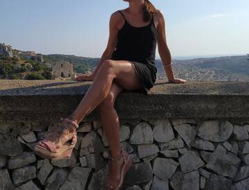 Gambe e piedini