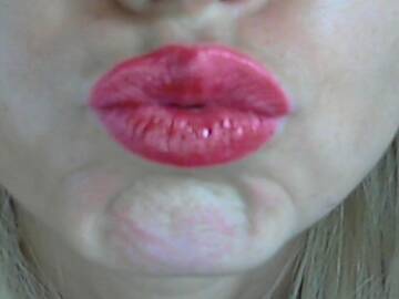 Un dolce bacio :)